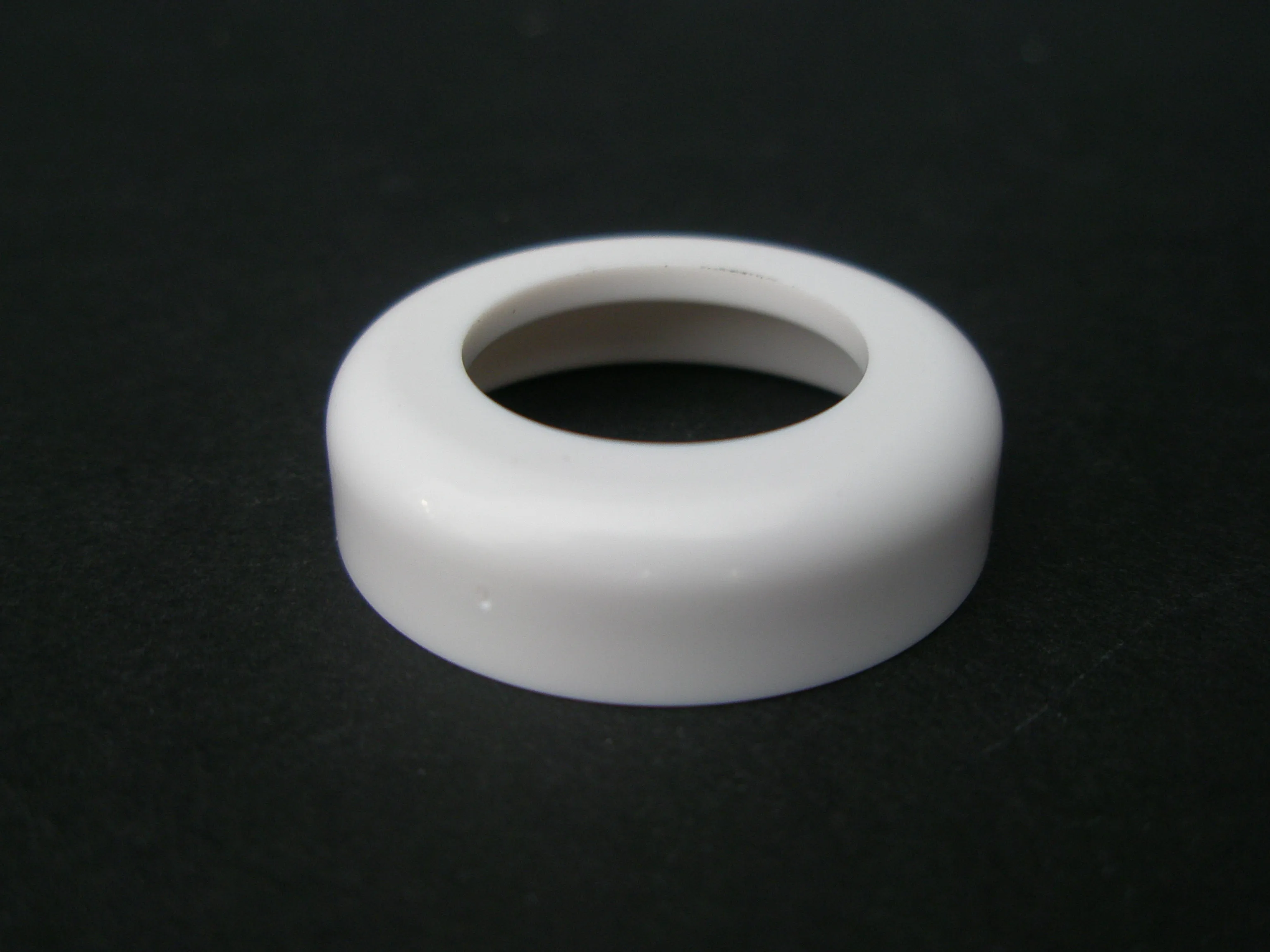 ORNAMENT PIULIȚA, alb