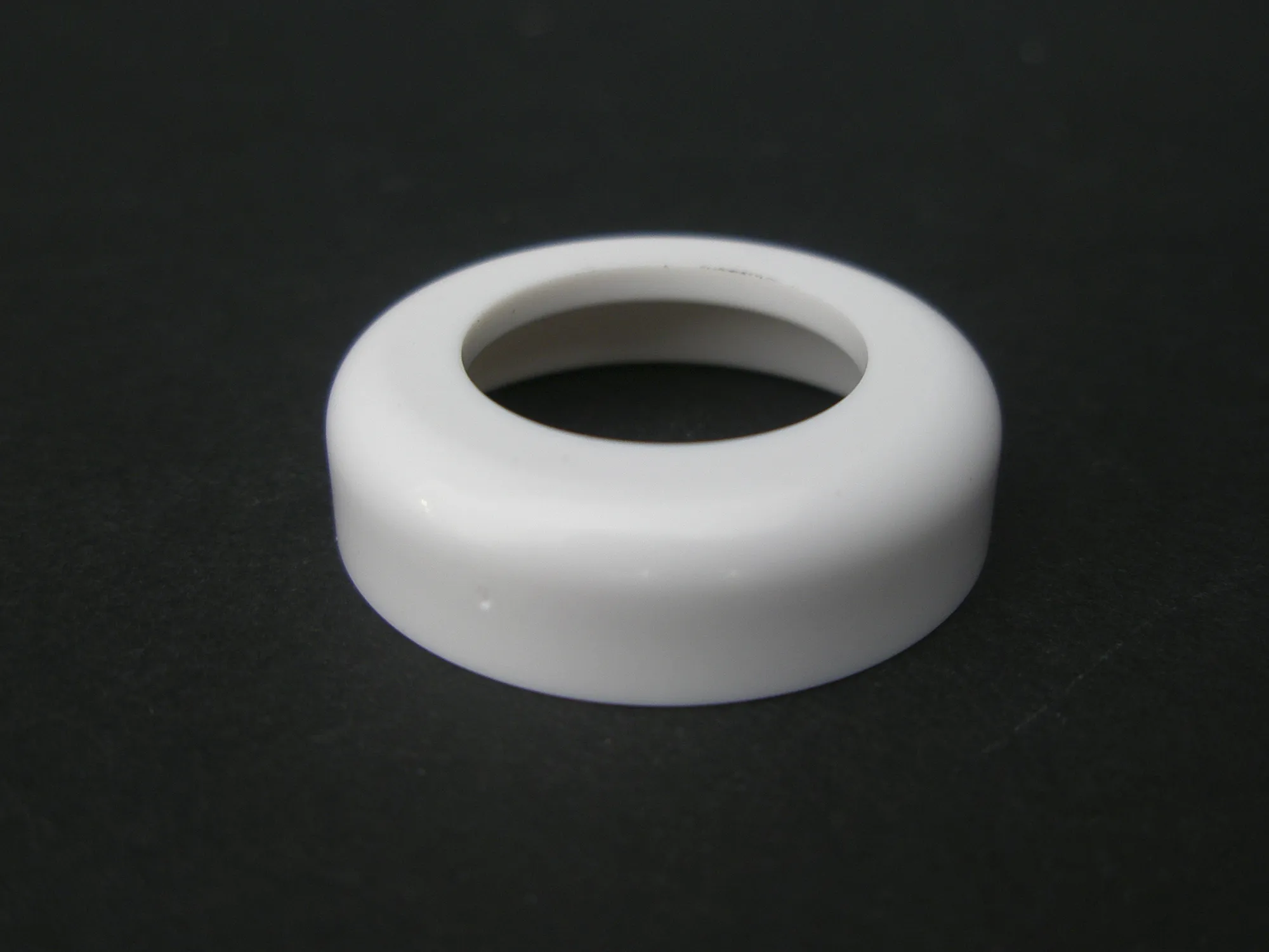 ORNAMENT PIULIȚA, alb